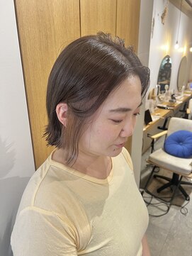 パラゴ(PARAGO.) 《緑橋/城東区/女性サロン切りっぱなしボブ× インナーベージュ