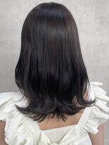 ルノン フィージュ(LUNON fieju)&nbsp;グレージュ/レイヤーカット/暗髪/くびれ巻き