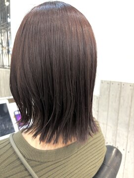 リノナ(Linona) 艶ロングショートワンカールパーマカーキグレージュ前髪錦糸町