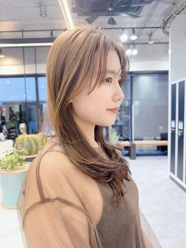 ファンナギンザ(FaNNa ginza) ロングレイヤー/小顔/前髪/韓国ヘア/シースルー/透明感カラー