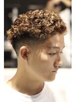 キングスマントーキョー 府中店(KINGSMAN TOKYO)&nbsp;アップバング / ツーブロック / スキンフェード 【立川】