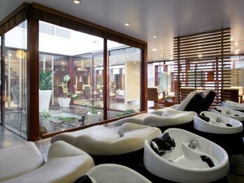 イデア 守谷店(IDEA)の写真/【フルフラットのYUMEシャンプー台導入】施術後に感動！20分~１Hと予算や気分に合わせて選べるのが嬉しい♪