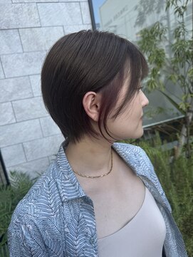 テラスヘアヴィラ 新潟駅南(TERRACEhairVilla) インナーカラーショートスタイル