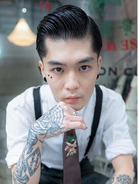 エフエム 明大前(FM) バーバー ツーブロ/刈り上げ/アップバング/フェード