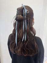 モナバイルーブル(MONA by Louvre)&nbsp;【MONA 名古屋駅】ハーフアップアレンジ/ヘアセット