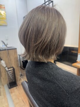 ハーツ(Heart's) 白髪ぼかし/脱白髪染め/グレージュ