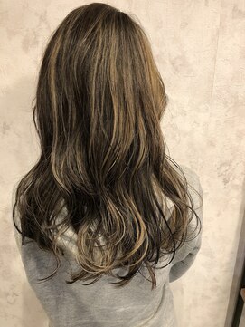 ヘアー リラクゼーション ドロップ 大森店(Hair relaxation drop) 【ハイライト】ハイコントラスト/筋感/エアタッチ/グレー系