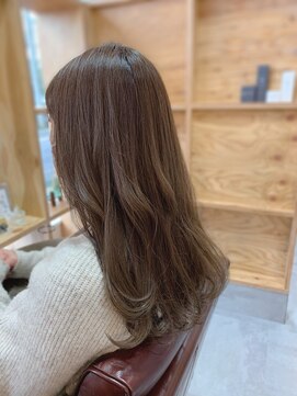 アドラーブル 長岡新保店(adorable) 【オリーブベージュ】  抜け感ロング　30代40代