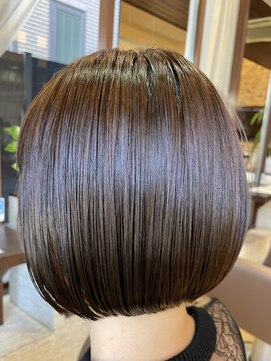 ハロ(Halo) ミニボブ