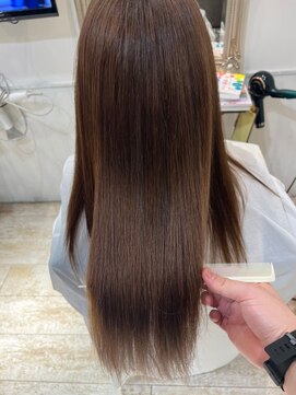 タイム(Time) 艶やかストレート×美髪トリートメント