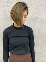 イキ 表参道(iki omotesando)&nbsp;モード/無造作ウェーブ/大人ガーリー[表参道駅]