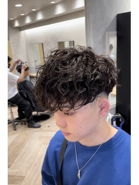 レイズ 名古屋(RAYS) 外国人風スペインカール
