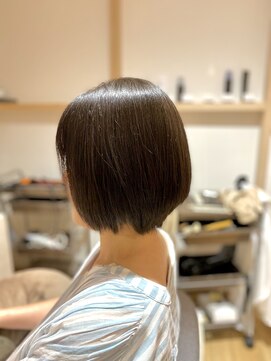 スピカ(Spica) ローレイヤーショートボブ