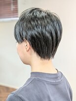ウィスカーヘアー(whisker hair) ベリーショート クラフトブルー