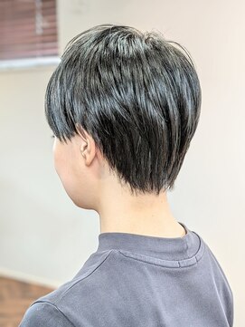 ウィスカーヘアー(whisker hair) ベリーショート クラフトブルー