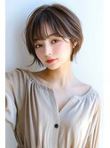 大人ショートボブ小顔耳かけ前髪あり30代40代50代