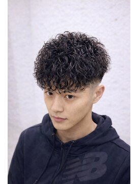 メンズ ラピス(Men's Lapis) スペインカール