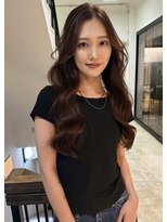 アクシス 栄店(`AXIS)&nbsp;馬渕ワンホンレイヤー/ミルクティーブロンド/ダークブルー/栄
