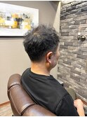 大人無造作刈り上げショート