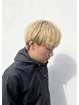 ヘアークリエイ トポライトウィロー 烏丸(Hair Create Polite willow) 抜きっぱなしブロンド金髪/ブリーチカラー/無造作マッシュ