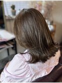 時間がなくてもサッとまとまる大人の万能ロブヘア