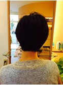 コンパクトショートヘア