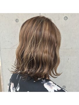 ソーホー 八日市店(SOHO) 大人ベージュ×３Dハイライトカラー