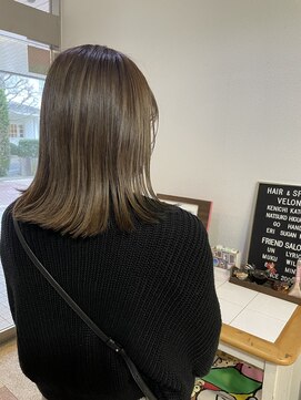 ヘアアンドスペース ベロン(hair&space velon) オリーブベージュ