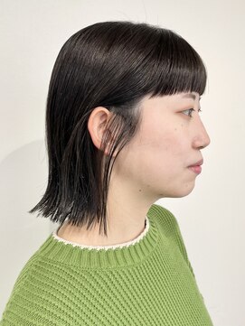 コス(KoS) ワイドバング外ハネぱつっとボブ