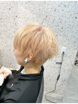 ラニヘアサロン(lani hair salon) ブロンドカラー×ディスコネクションカット