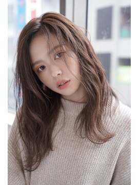 ウニコ(unico) 【unico.+谷口】透明感抜群ベージュカラー☆