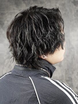 プレミアムバーバー 目黒店(PREMIUM BARBER produce by HIRO GINZA) ツイスパセンターパートウルフ