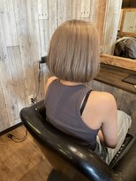 タタ(tata)&nbsp;ミルクティーベージュ