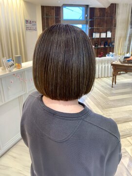 ユーシャンボール(U-CHAMBORD) 【髪質改善】うる艶ボブ【寝屋川/髪質改善/白髪ぼかし】