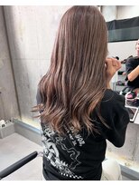 フラット(FLAT)&nbsp;ダブルカラーで作る透明感ベージュカラー