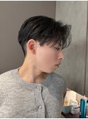 毛流れセンターパート秋冬トレンドヘア