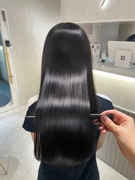 スラッシュアイボリー 姫路駅西店(SLASHivory) 髪質改善／オーガニックカラー／艶髪