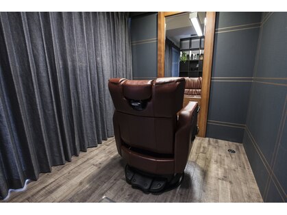 ヤスムラ(YASUMURA)の写真