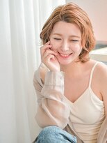 イリーブ(elieve) ショートボブ・ボブで愛され柔らかシアベージュカラー