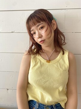 グリーン(green) リナ　お顔周りカットと動きのあるスタイル