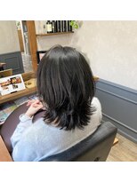 カミケン 清明店(kamiken.)&nbsp;残ったパーマを生かしたネオウルフ外ハネ艶髪【カミケン清明店】