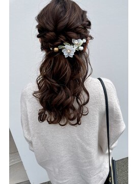 美容室 アイディー i-dee ハーフアップ