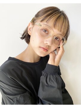 ヲタク(wotaku.) 前髪インナーグレージュカラーブリーチカラーデザインカラーボブ