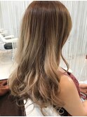 おしゃれな大人のグラデーションカラー ピンクハイライト