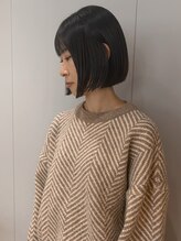 ヤリーバイミクマル(yaree by micmal.) 20代30代大人可愛い切りっぱなしストレート内巻きボブ