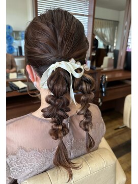 ヘアーリゾート プルメリア(HAIR RESORT PLUMERIA) 編みおろしツイン