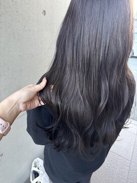 アチーブティルスマートサロン 豊川末広通店(achieve till Smart Salon) 透明感ダークグレージュ艶カラーゆるふわロングスタイル20代30代