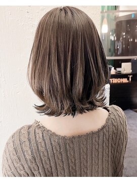 ティーシェル(TIECHEL) 小顔イメチェン、モカブラウングレーベージュくびれレイヤーボブ