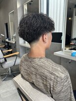 ムード カナザワ(mood kanazawa)&nbsp;テーパーフェード/刈り上げマッシュ/ツイストスパイラル