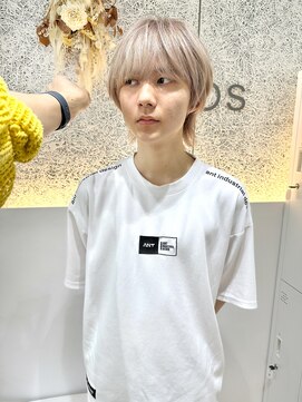 オプス 大名店(Ops) ◆透明感ミルクティーベージュ×マッシュウルフ